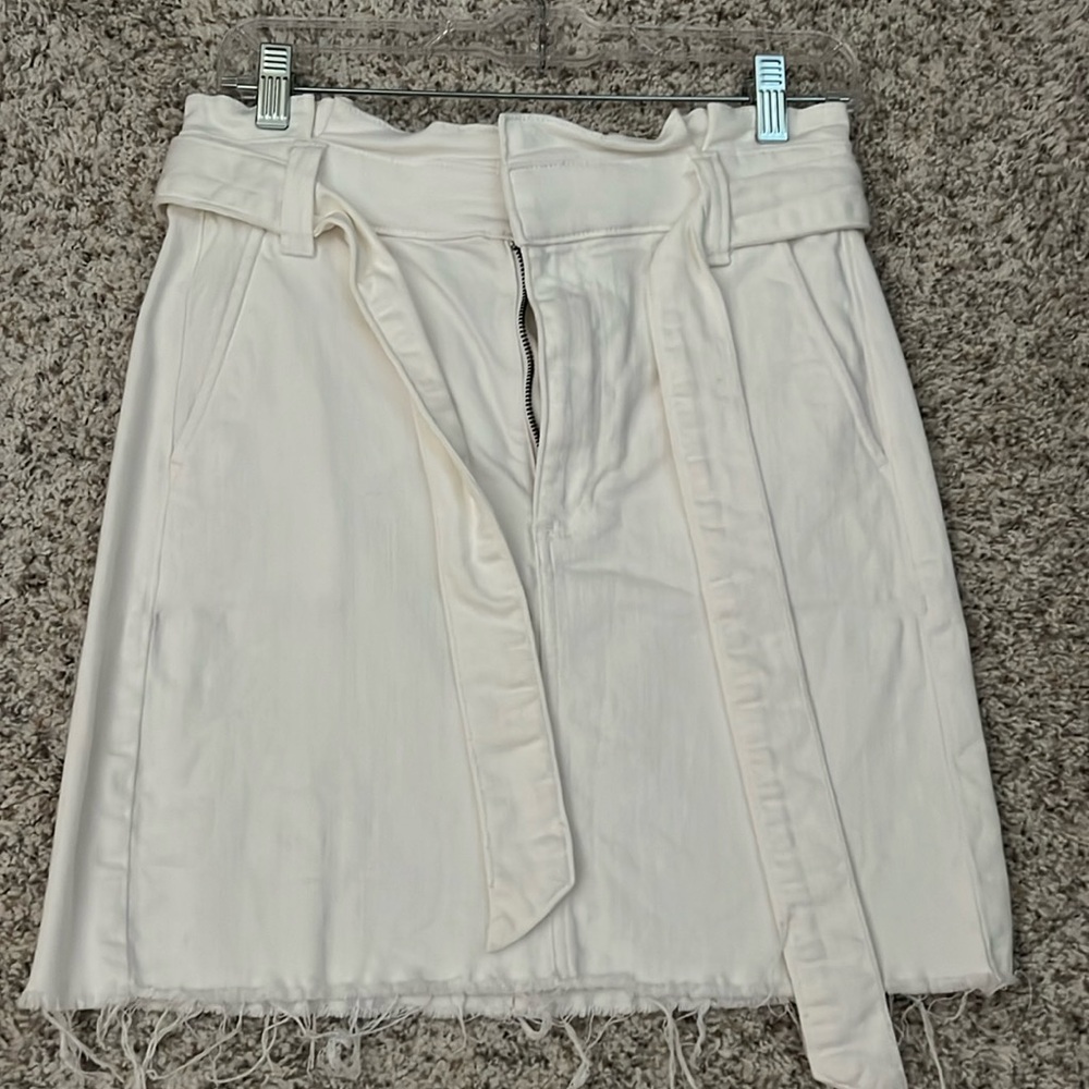 Express mini white skirt